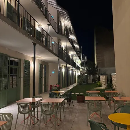 Flore & Jardin The Originals Relais 3* فيشي