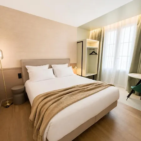 Flore & Jardin The Originals Relais فندق 3*