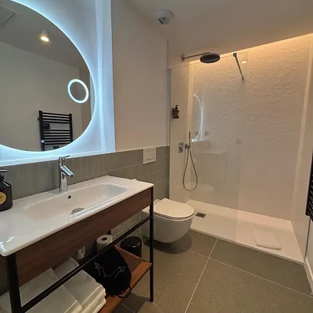 Flore & Jardin The Originals Relais فندق 3*
